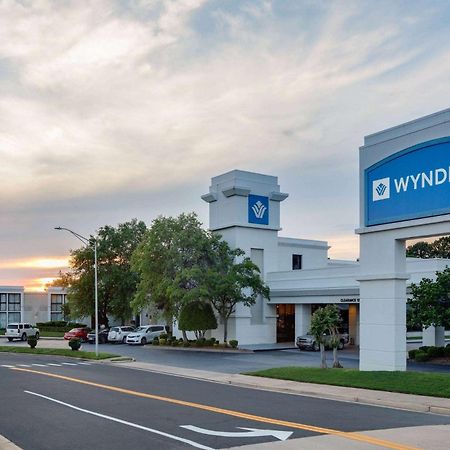 Wyndham Riverfront Hotel Little Rock Eksteriør bilde