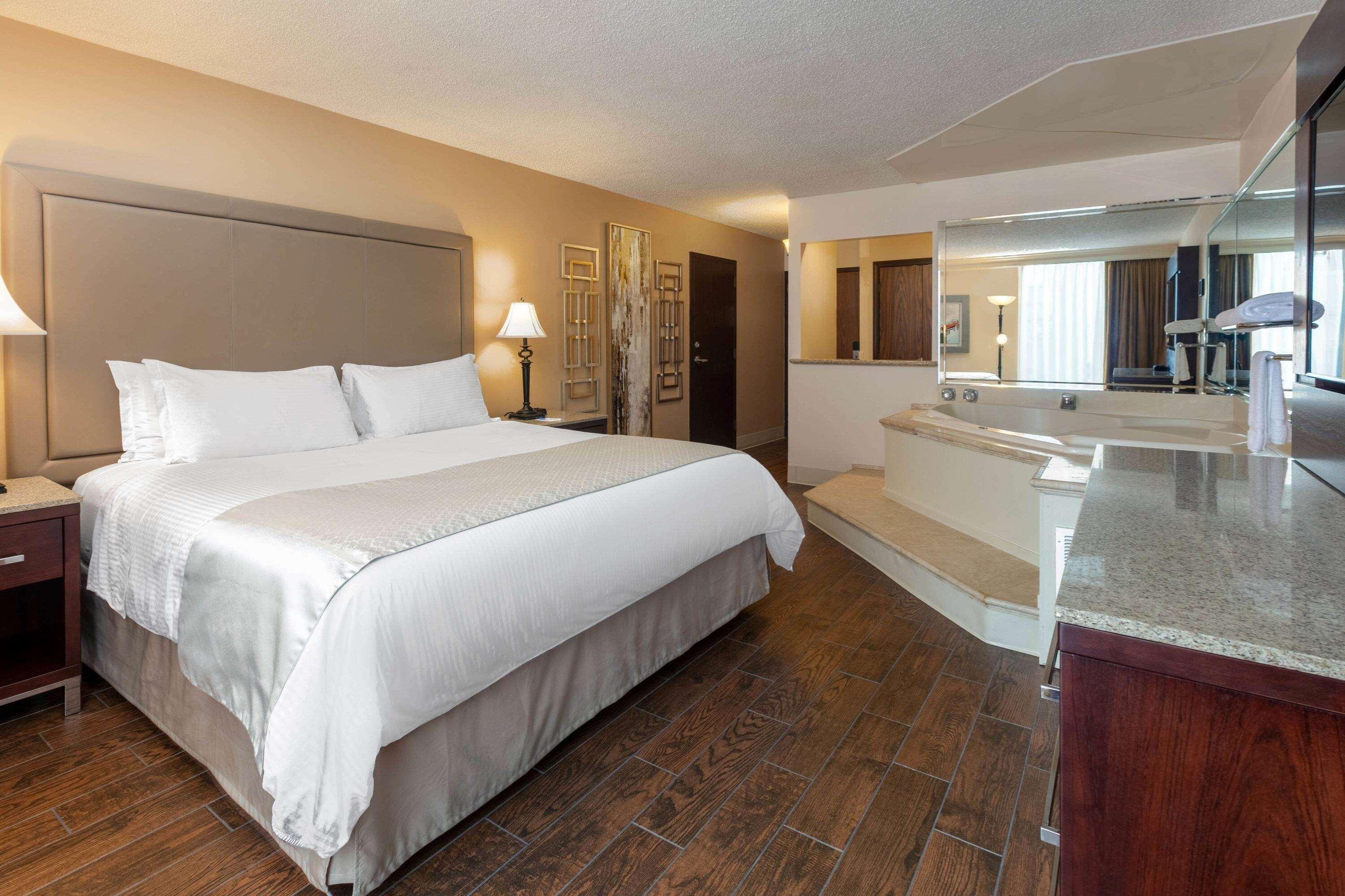 Wyndham Riverfront Hotel Little Rock Eksteriør bilde
