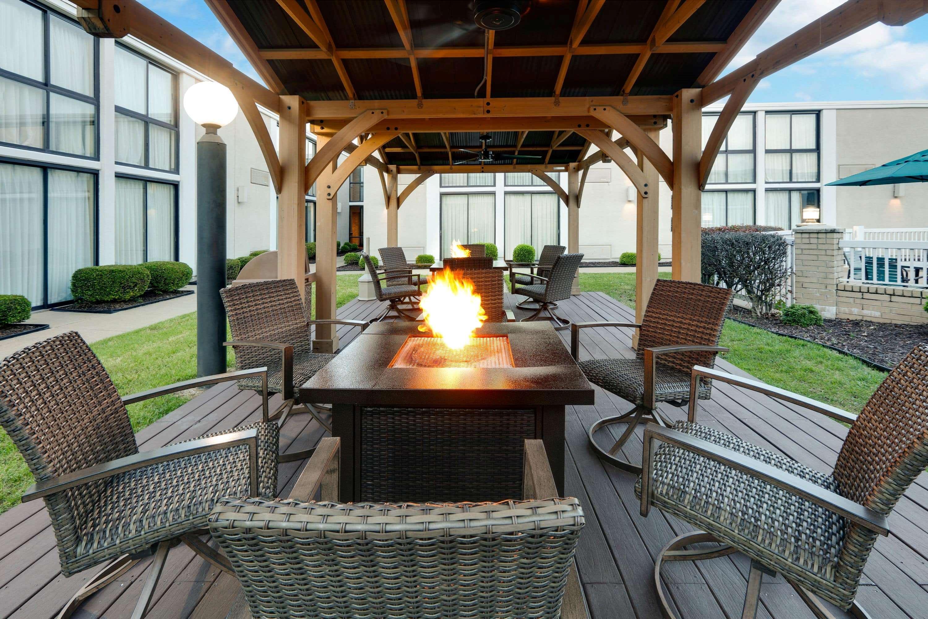 Wyndham Riverfront Hotel Little Rock Eksteriør bilde